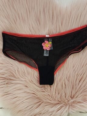 Brand New PINK VICTORIA'S SECRET FLORAL DESIGN MESH CHEEKY PANTY-XS